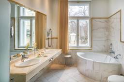 Gemütliche Junior Suite Deluxe im Maria Spa