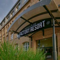 Factory Resort — Bild 2