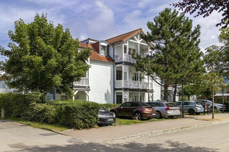 Ferienwohnungen Strandstraße 32 3*