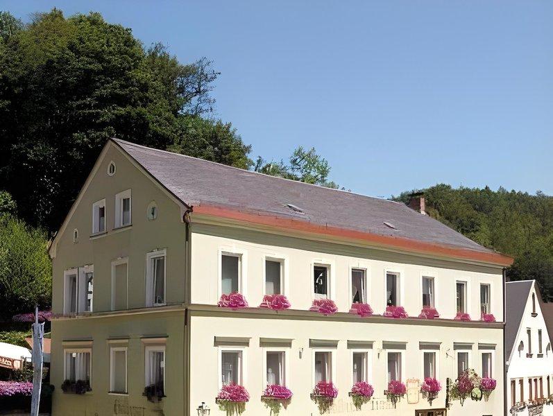 Goldener Hirsch 3*