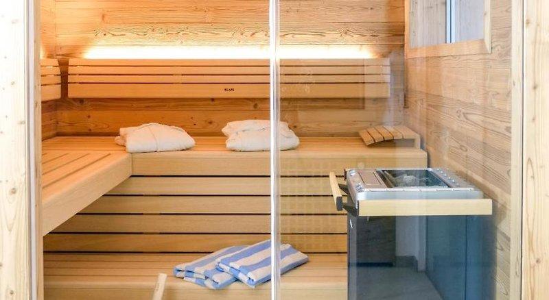 Ringhotel Lenauhof 3*
