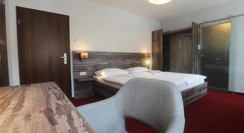 Stadthotel Miya 3*