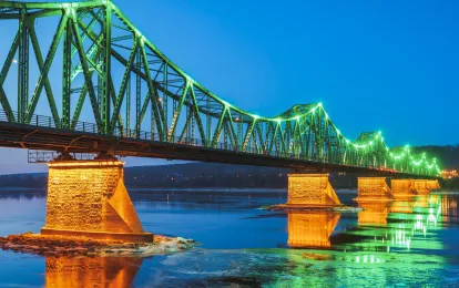 Rydz-Smigly-Brücke in Wloclawek, Polen