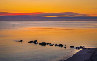 Morgendämmerung über der Ostsee