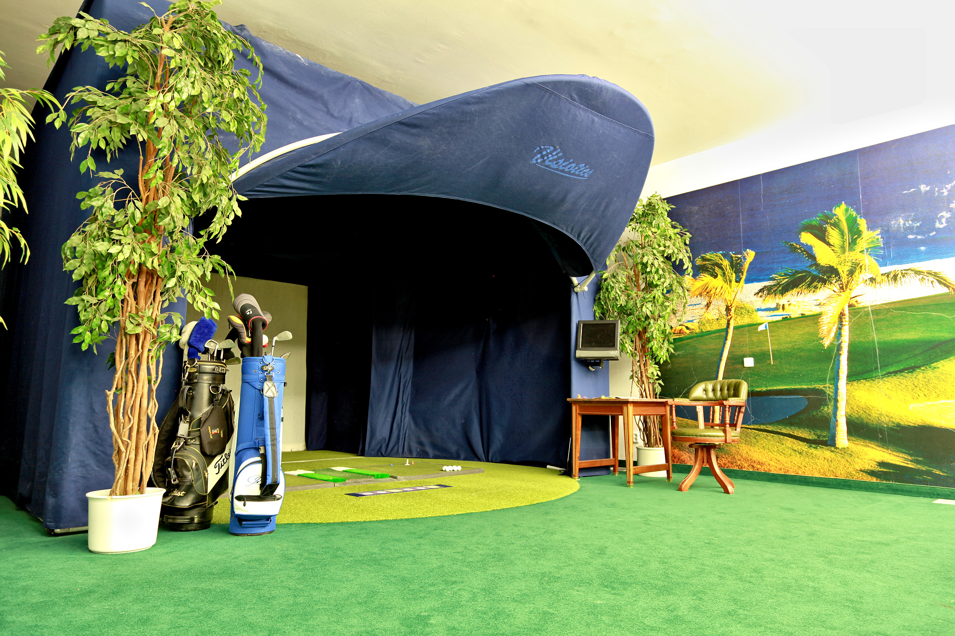 Golf-Simulator im Hotel Esplanade für Sportbegeisterte