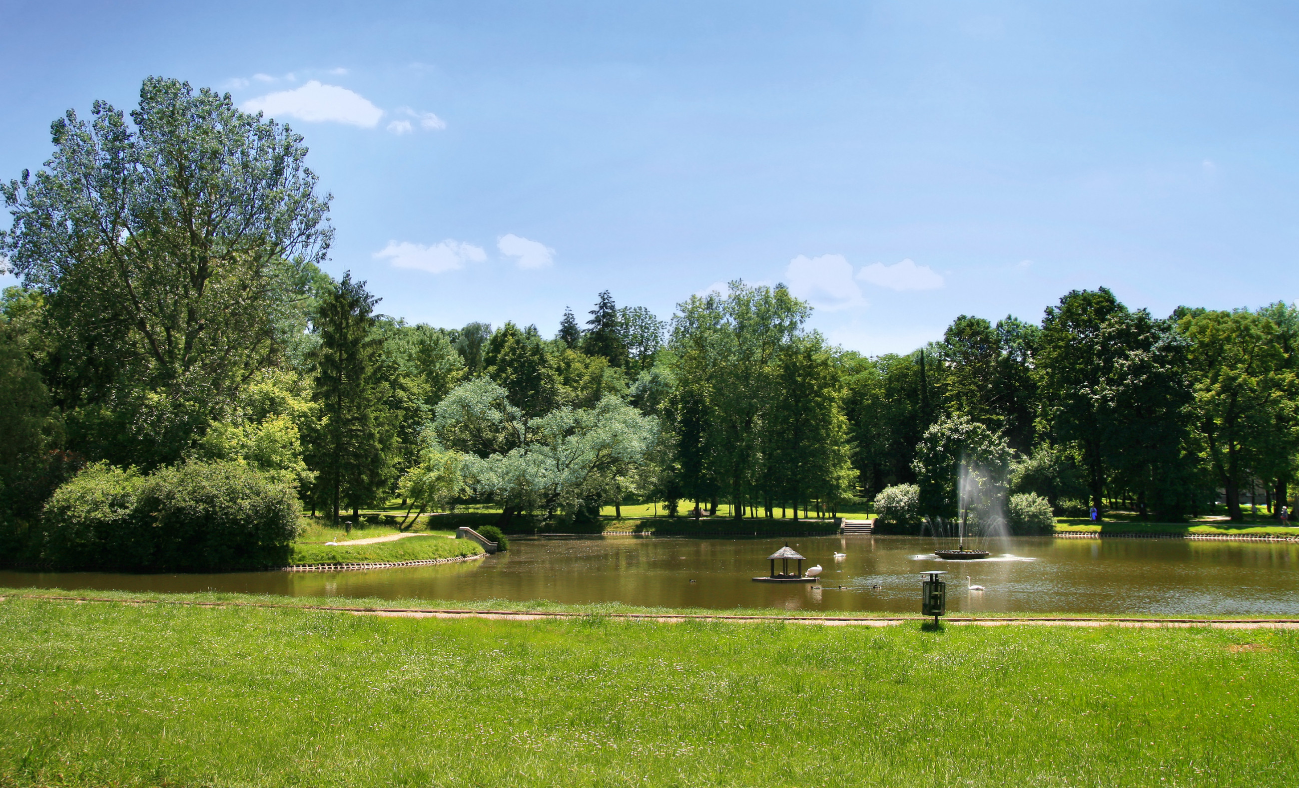 Park-Spa in Naleczów, Polen