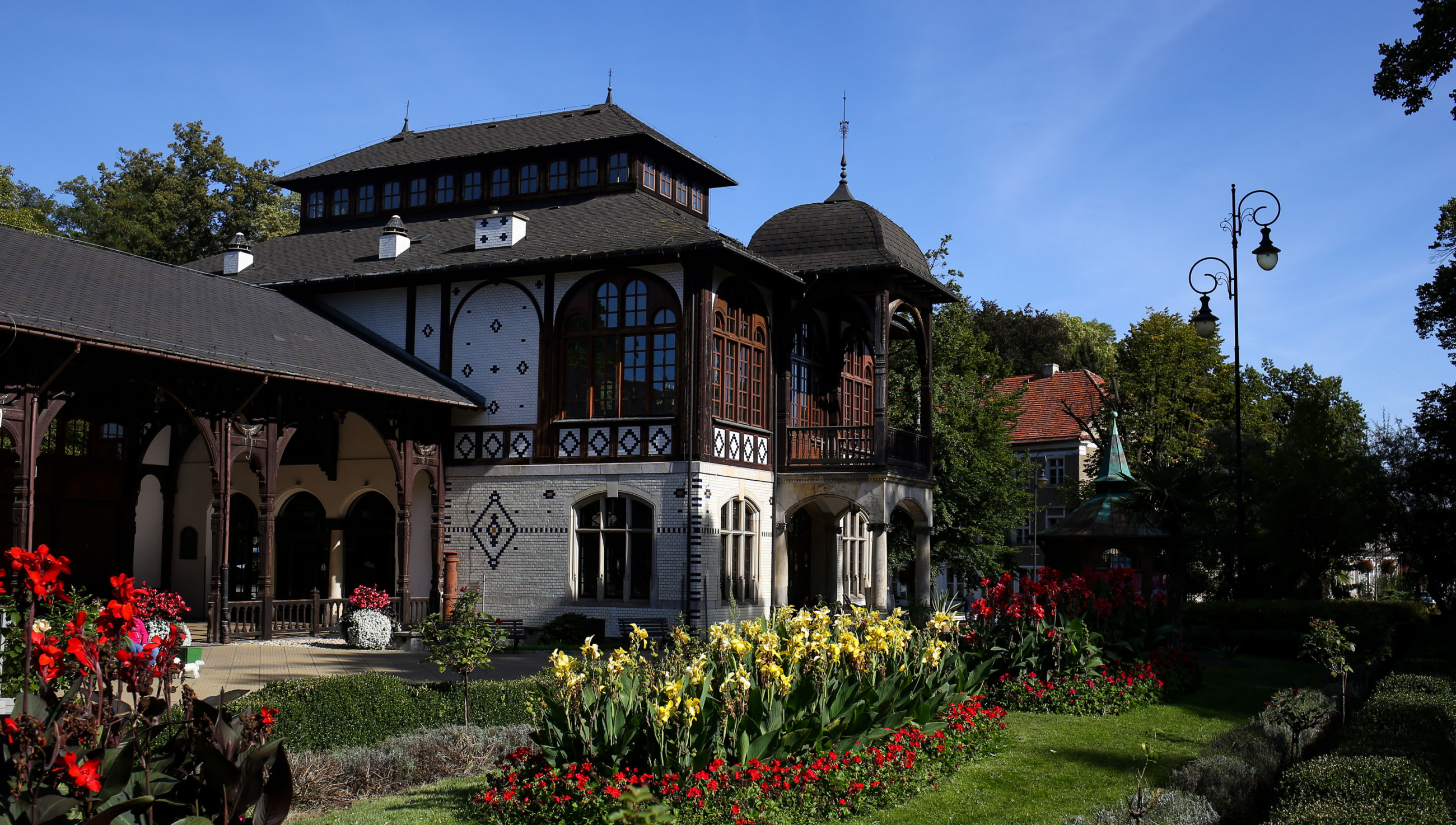 Trinkhalle und Kurkomplex in Szczawno-Zdrój